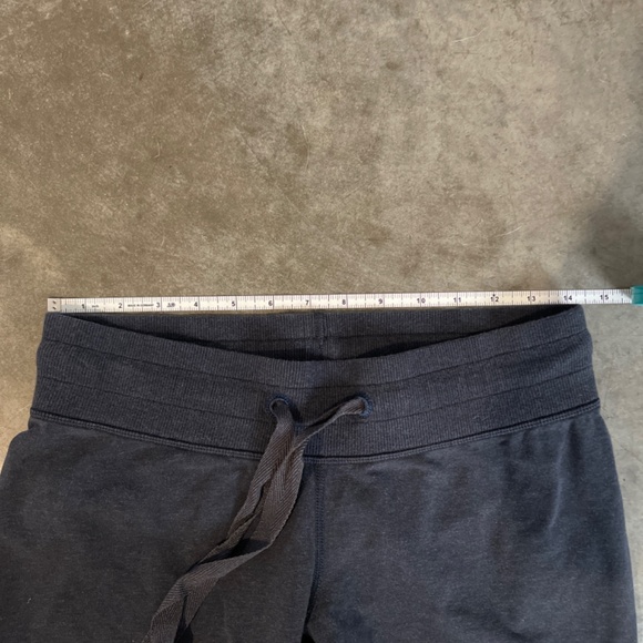 Lululemon sweat pants - Picture 3 of 4